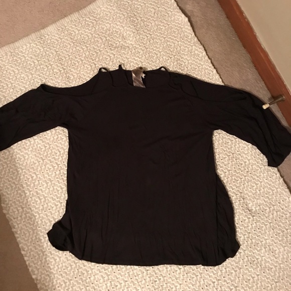 Shirt - Picture 2 of 4